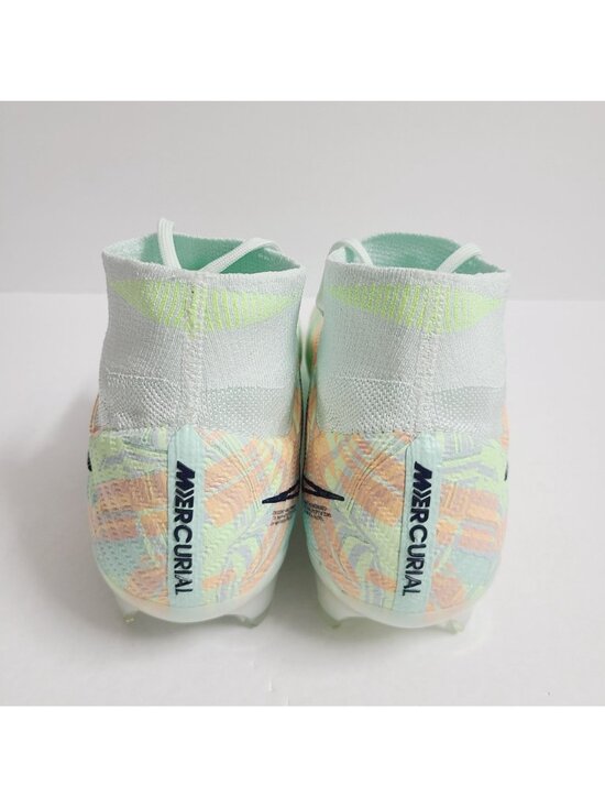 Athletic_Shoes